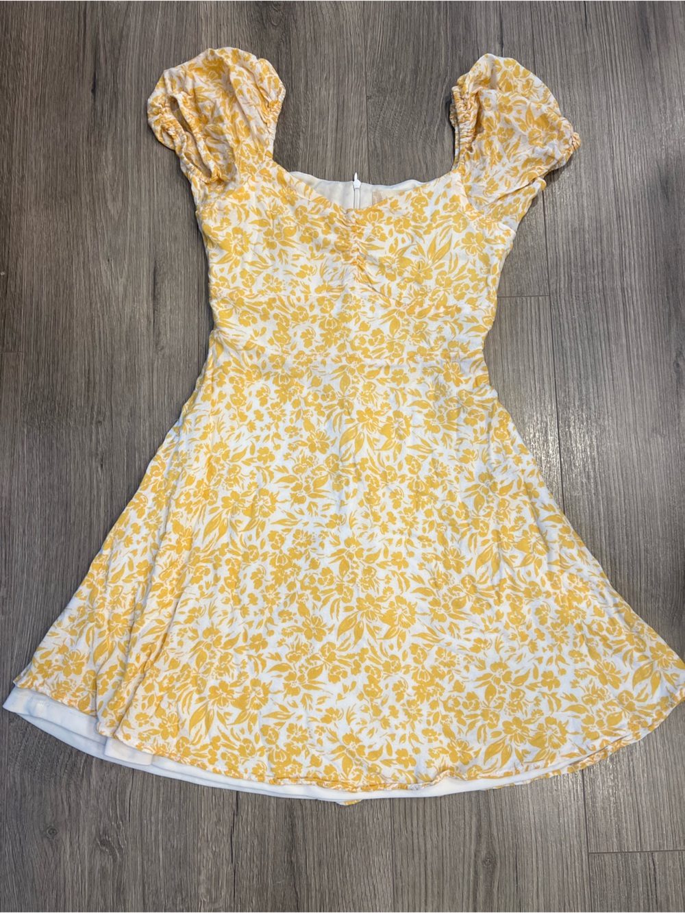 Yellow Floral Puff-Sleeve Dress